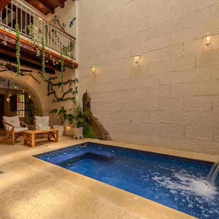 Casa Romi - Spectacular House In The Center *