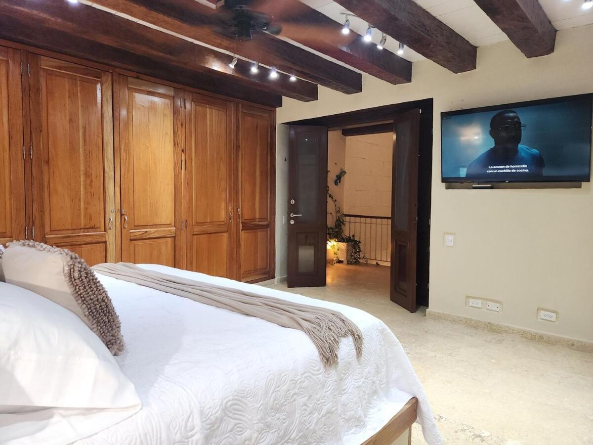 Casa Romi - Spectacular House In The Center Holiday home *