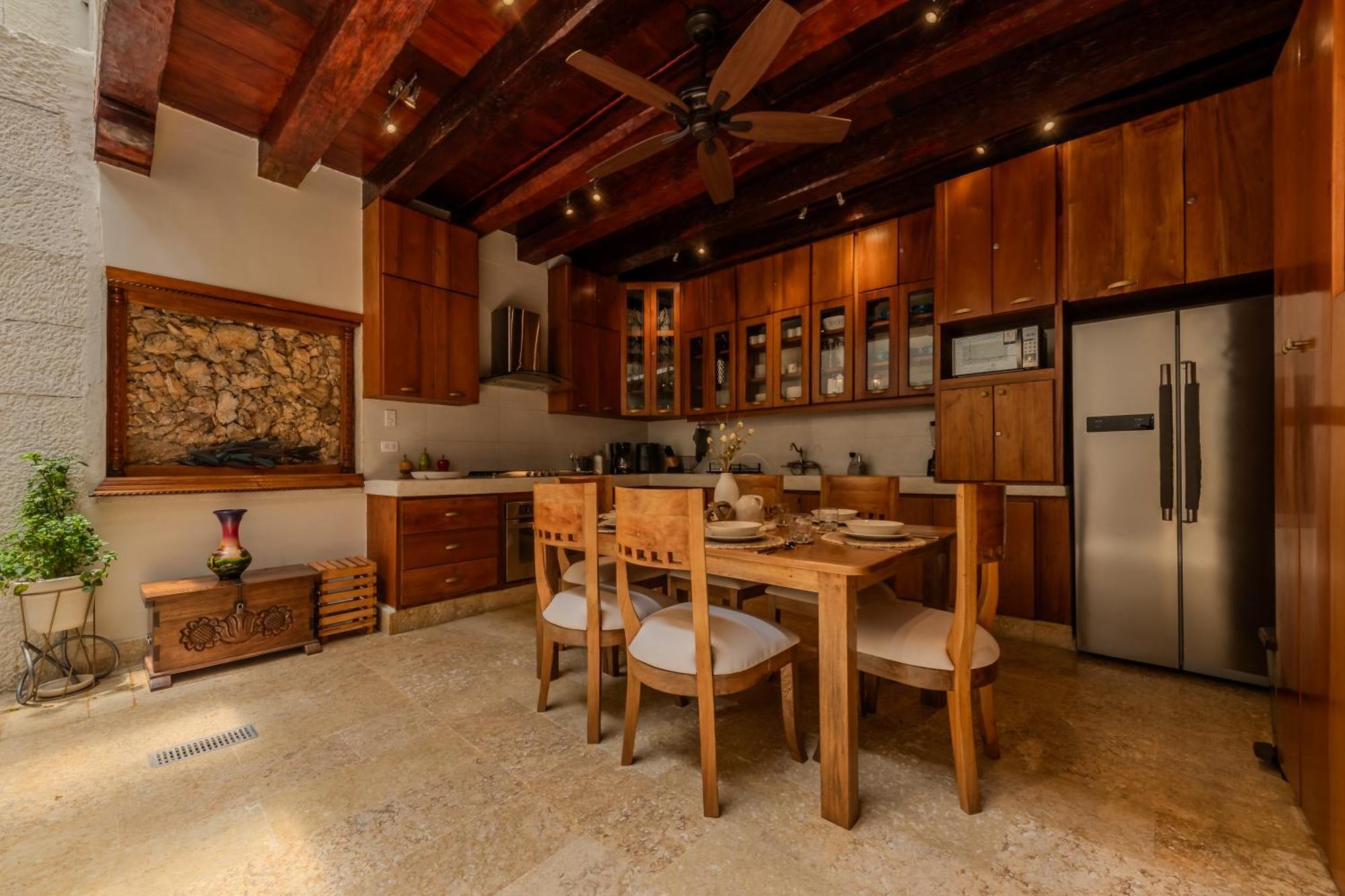 Casa Romi - Spectacular House In The Center Cartagena