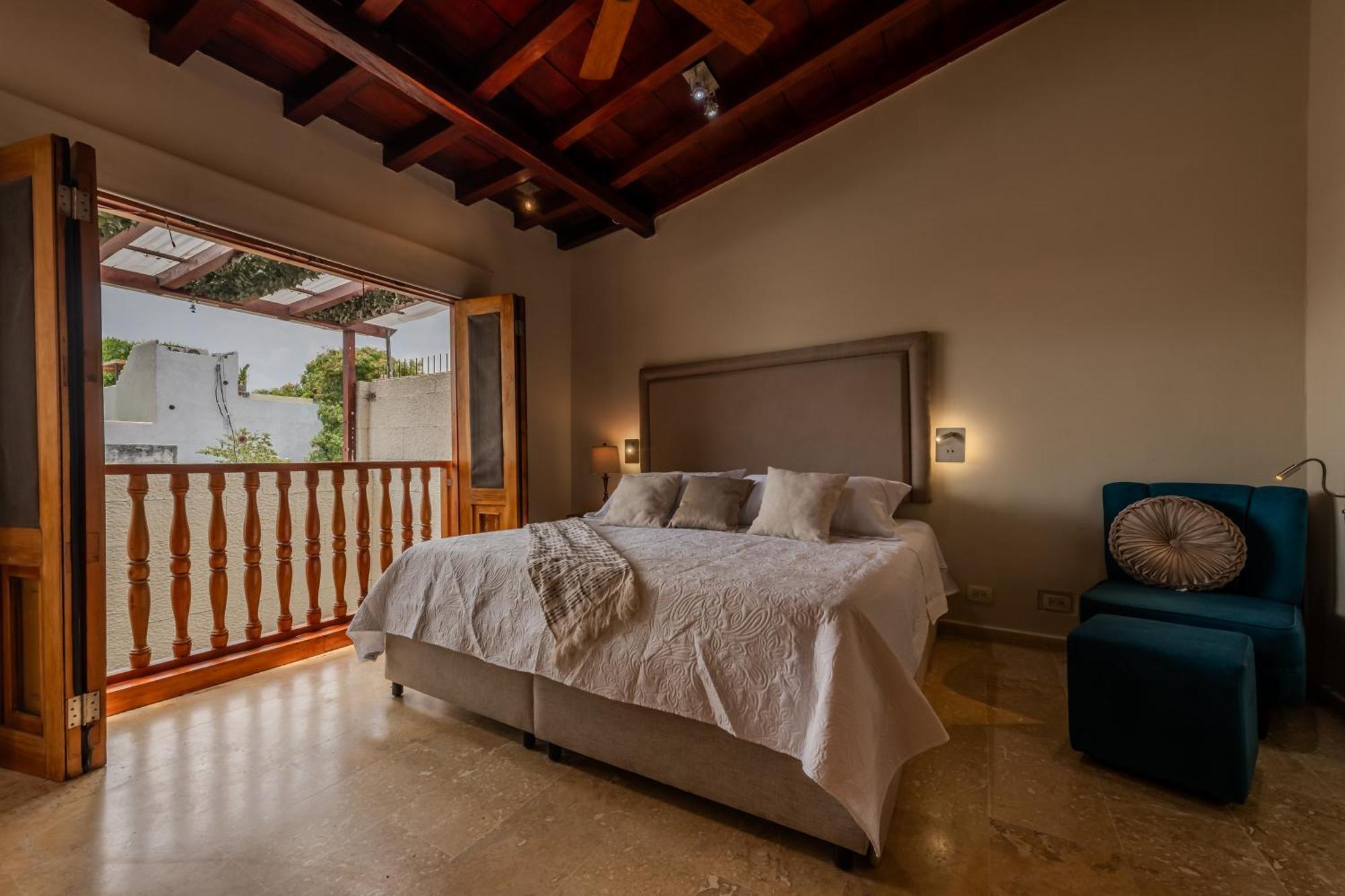 Casa Romi - Spectacular House In The Center Holiday home *