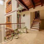 Casa Romi - Spectacular House In The Center