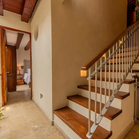 Casa Romi - Spectacular House In The Center Holiday home *