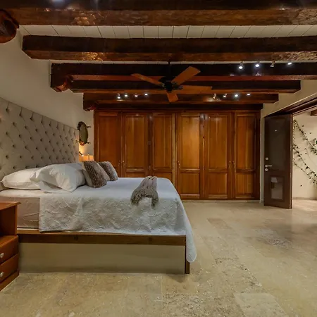 Casa Romi - Spectacular House In The Center *