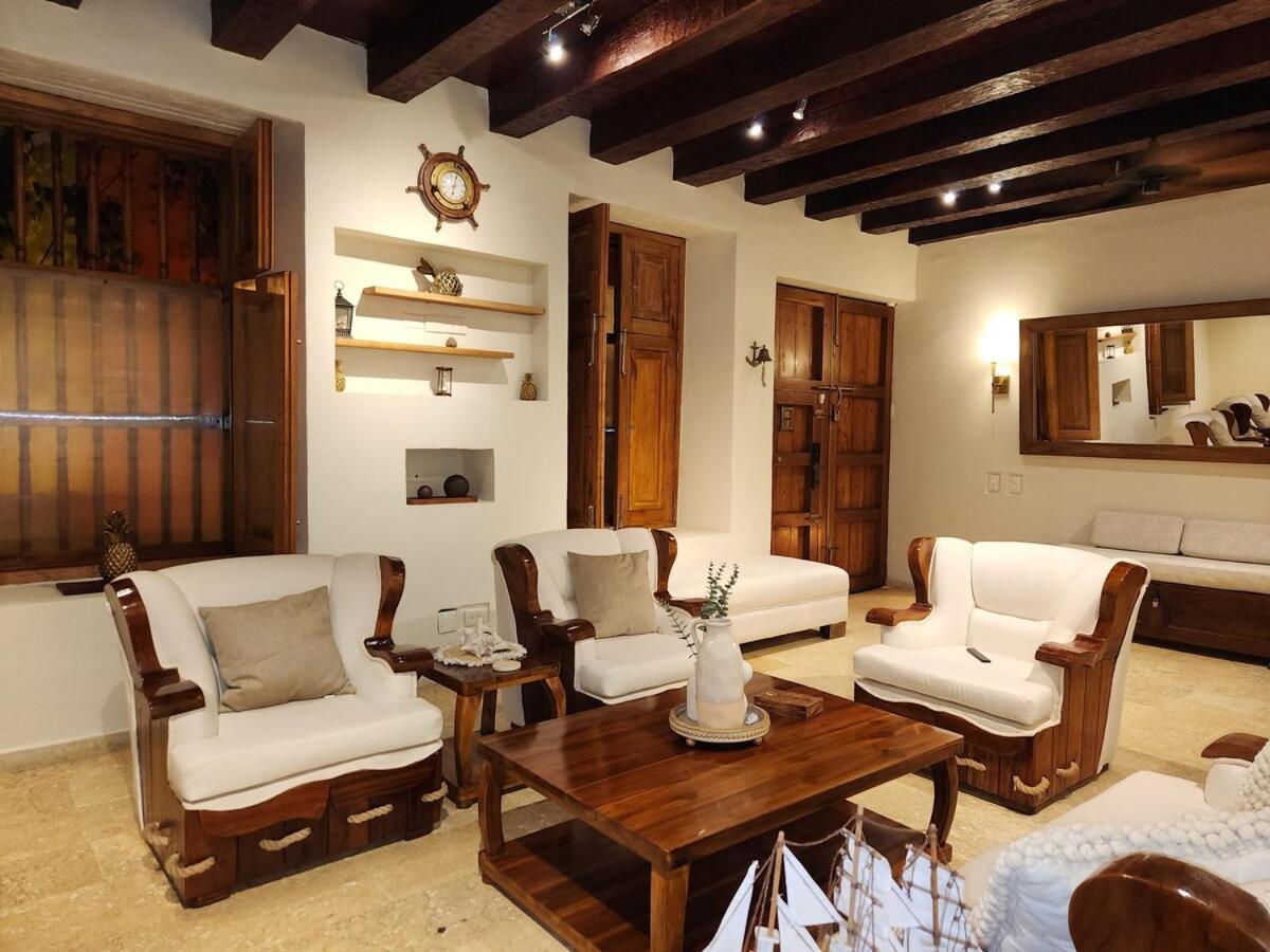 Casa Romi - Spectacular House In The Center *